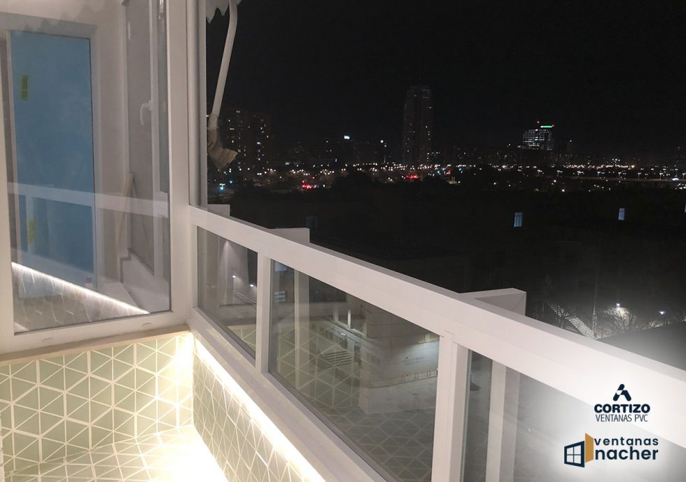 Trabajo en Valencia - piso de diseño ventanas de PVC